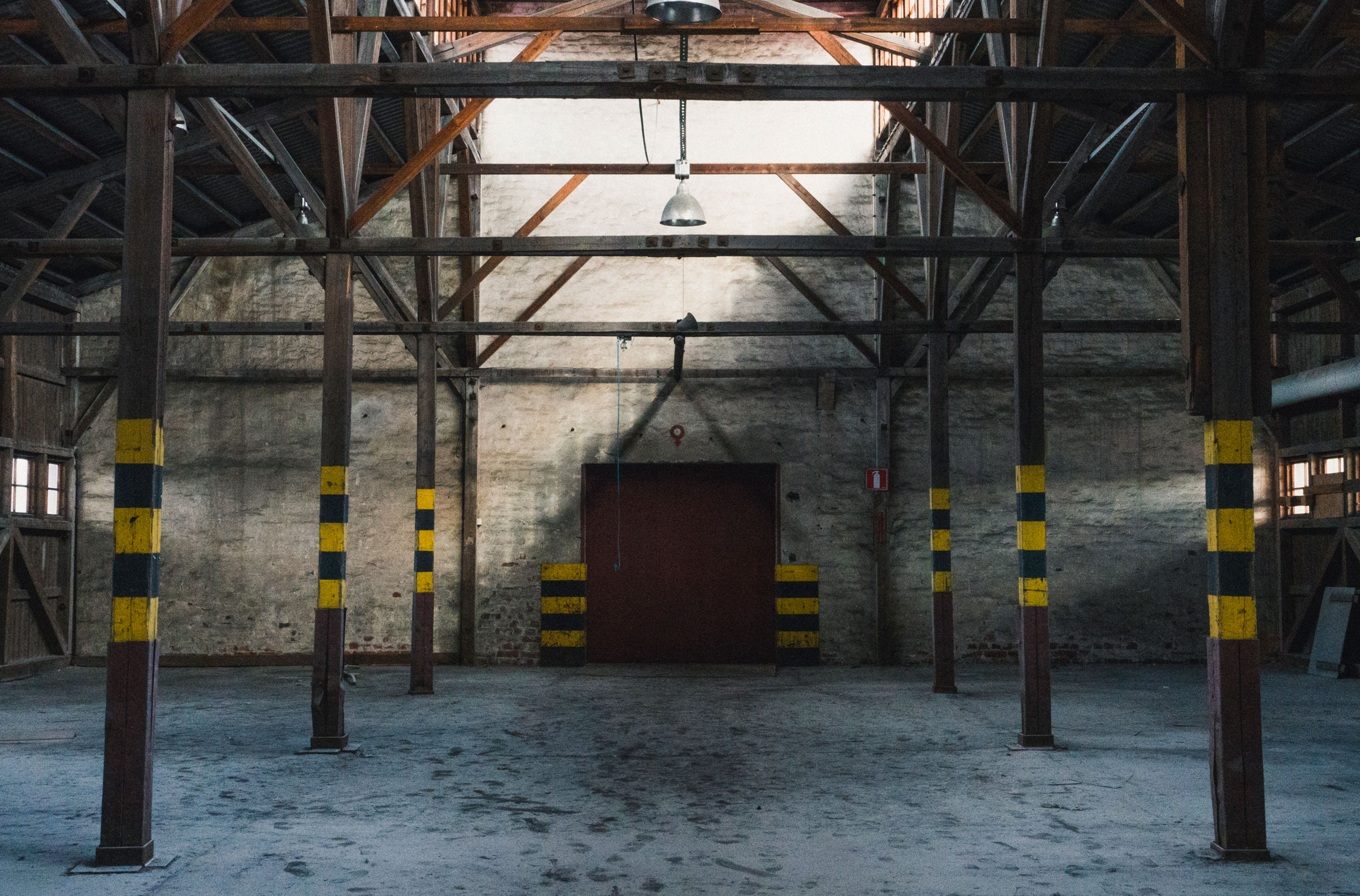 Urban Exploration Photography inside an abandoned warehouse building